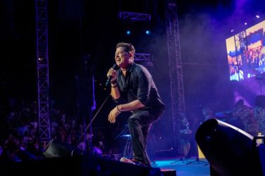 carlos-vives-altos-de-chavon-diciembre-2024-2.jpg