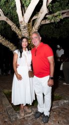 Rosangela Perdomo y Cesar García.jpg