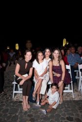 Thea van der Werf, Isabela, Vera & Mauro Pichardo, Daniela Azar (3).jpg