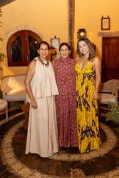 Beatriz Mederos, Anni Mederos, Tatiana argas de Michelen.jpg