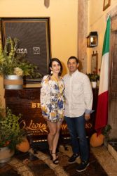 Claudia Pou, Rodolfo Rincon.jpg