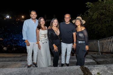 CarlosMunguia,IzamaraBlandon,PaolaSantos,AlexisMonegro,ZullyMendez.jpg